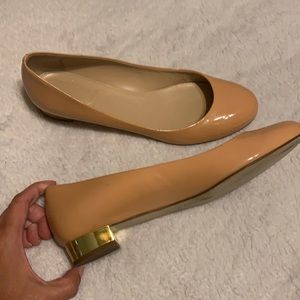 J. Crew nude patent leather shoes gold heels 9